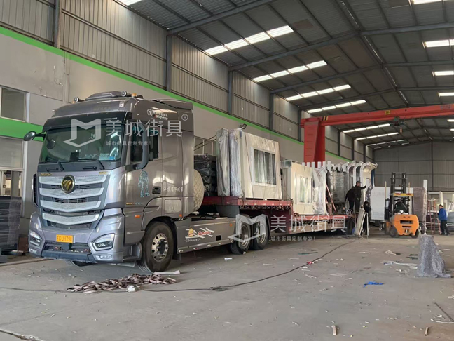 江蘇美城街具供應江新疆第七批候車亭公交站臺發貨案例